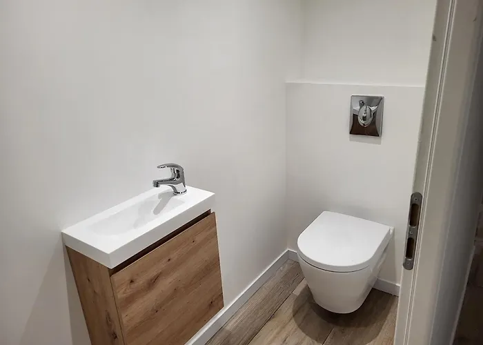 Apartment De 115m2 A Agay, Proche De La