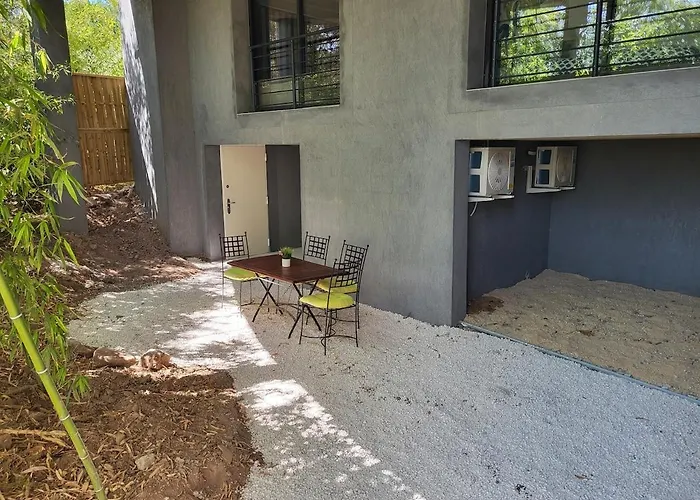 Апартаменты De 115m2 A Agay, Proche De La